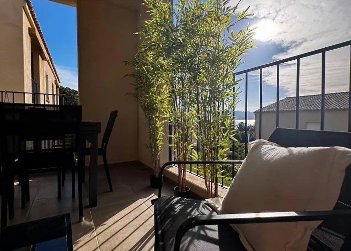Neuf, Proche Des Plages Et Centre Saint-Florent (Corsica)