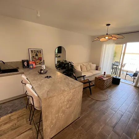 Apartment Neuf, Proche Des Plages Et Centre