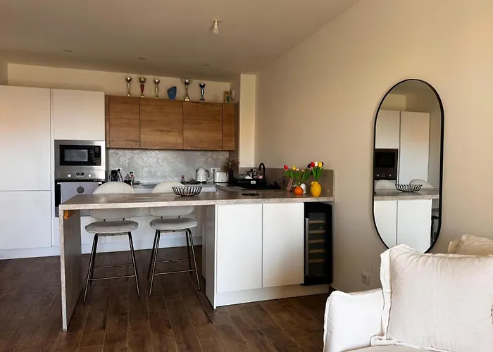 Neuf, Proche Des Plages Et Centre 公寓